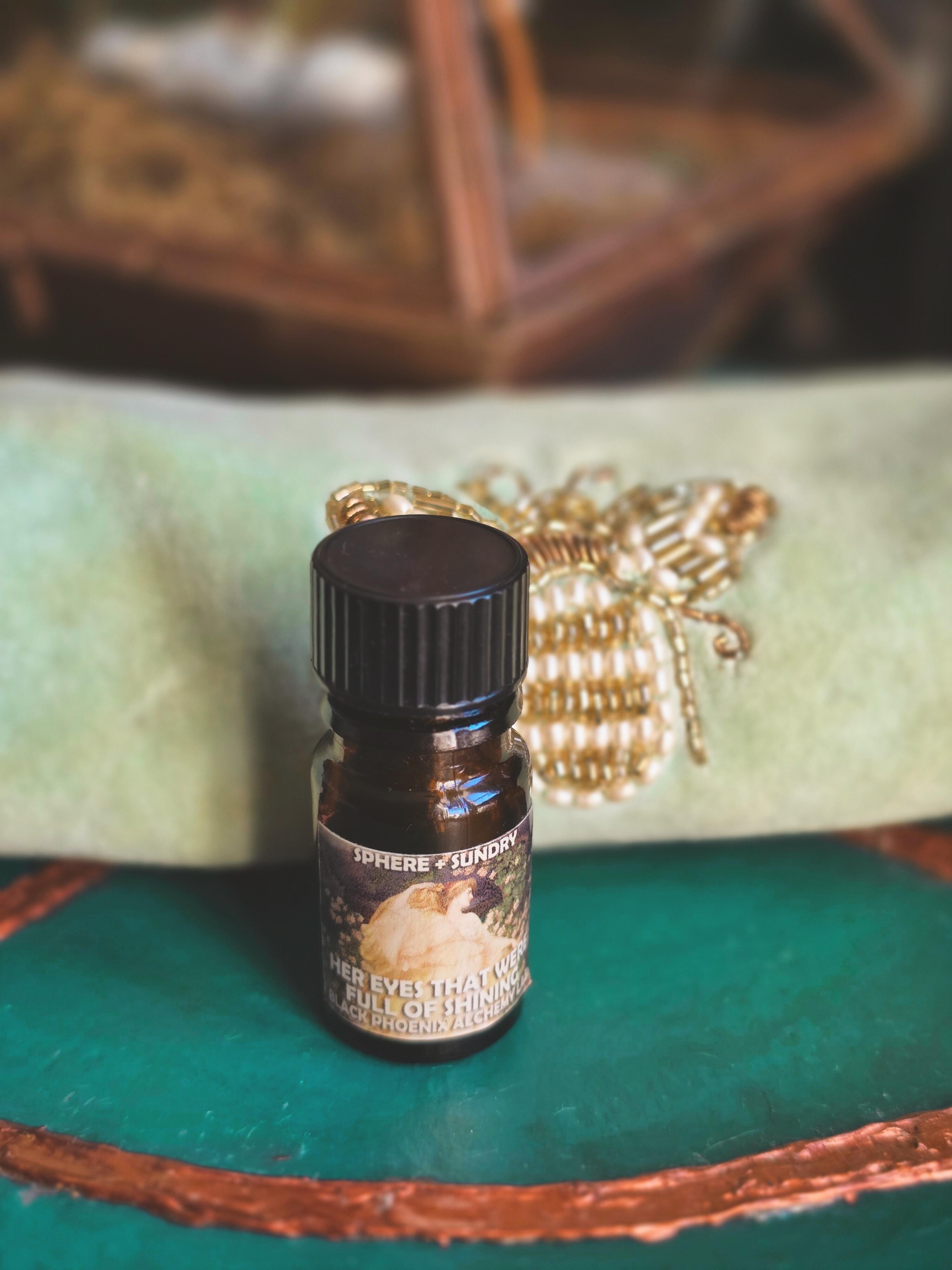 1735755136__hereyeswerefullofshining__original