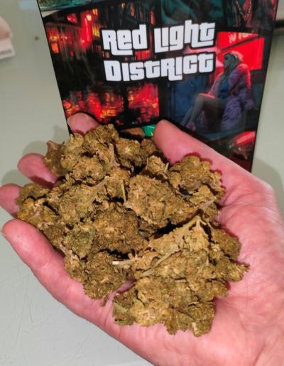 WEED RED LIGHT DISTRICT 06 25GR.jpg