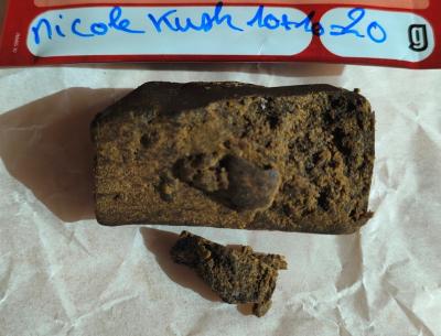 RESINE NICOLE KUSH 20GR.jpg