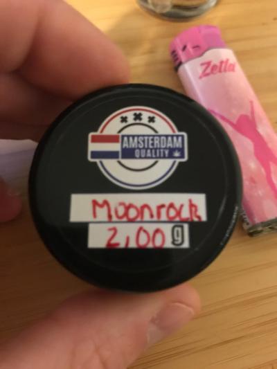 1740596400__image__original